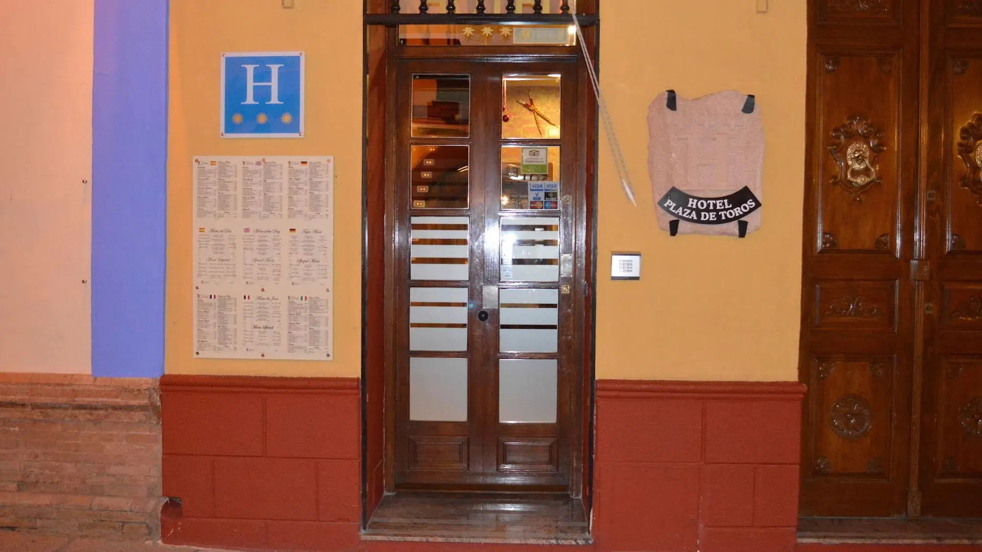 ***  Отель Plaza De Toros Ронда Испания